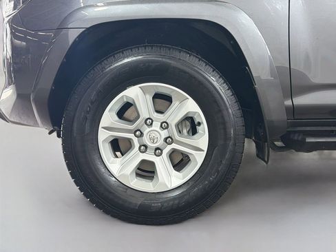 Used 2023 Toyota 4Runner SR5 Premium w/ Moonroof Package RWD image 34