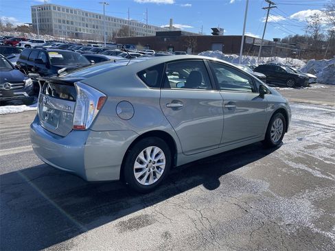 Used 2013 Toyota Prius Prime Plug-In Hybrid image 8