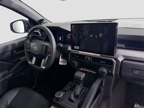 New 2025 Toyota 4Runner TRD Off-Road Premium image 30