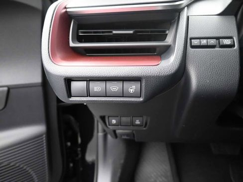 New 2026 Toyota Prius Plug-In Hybrid FWD image 10