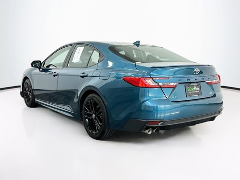 Used 2025 Toyota Camry SE FWD image 5