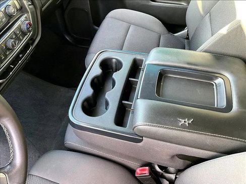 Used 2018 Chevrolet Silverado 1500 LT w/ All Star Edition image 15