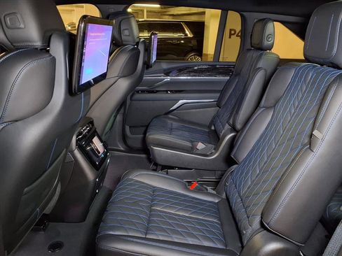 Used 2026 Cadillac Escalade IQ Luxury 1 image 13