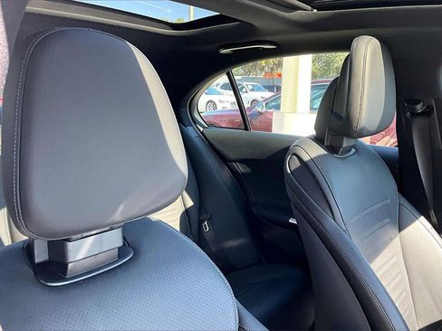 Used 2023 Mercedes-Benz C 300 Sedan image 21