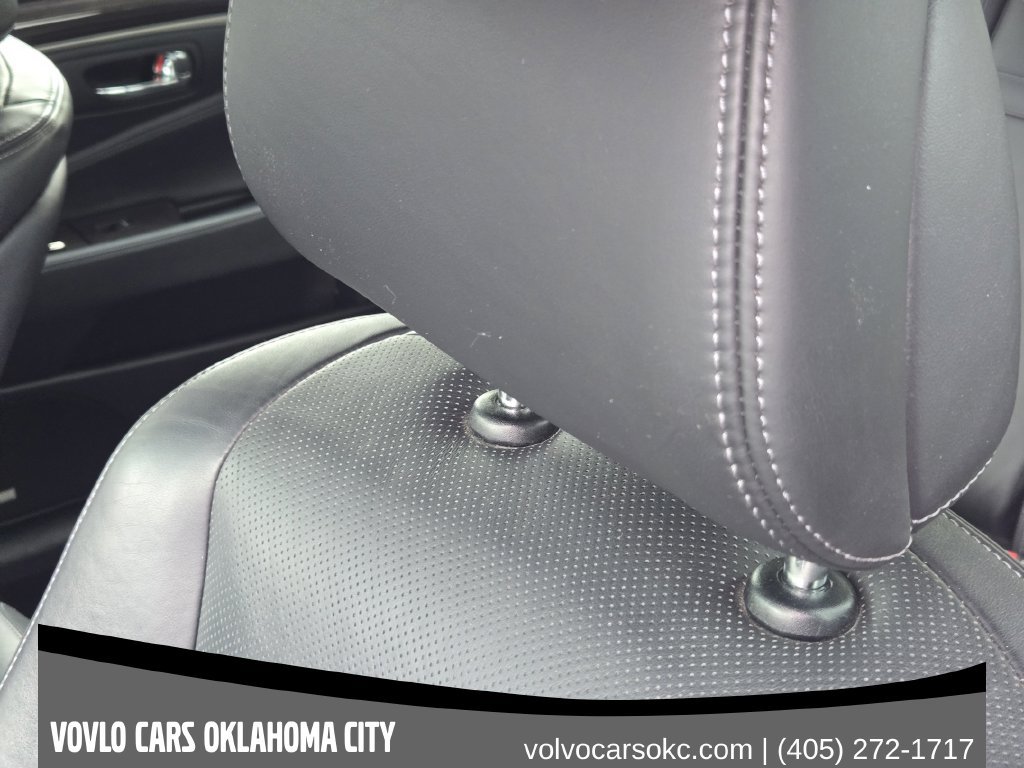 Used 2013 Lexus LS 460 L w/ Preferred Accessory Package AWD/4WD image 17
