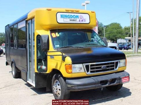 Used 2006 Ford E-450 and Econoline 450 RWD image 3