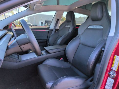 Used 2024 Tesla Model 3 Performance image 15