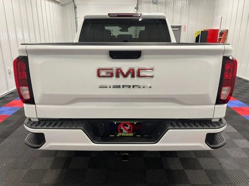 Used 2024 GMC Sierra 1500 Pro w/ Graphite Edition AWD/4WD image 4