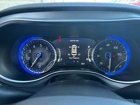 New 2026 Chrysler Pacifica Limited w/ S Appearance Package image 9