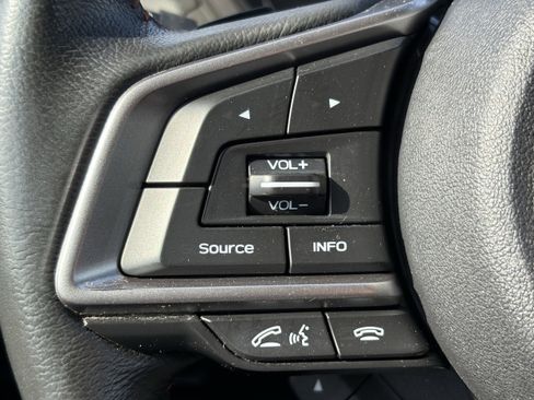 Used 2021 Subaru Crosstrek 2.5i Limited image 17