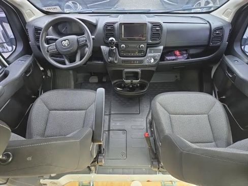 Used 2023 RAM ProMaster 2500 FWD image 11