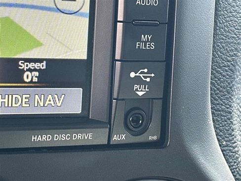 Used 2016 Jeep Wrangler Unlimited Sahara w/ Dual Top Group AWD/4WD image 18
