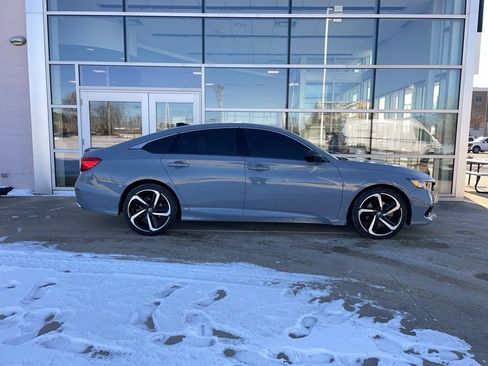 Used 2021 Honda Accord Sport image 4