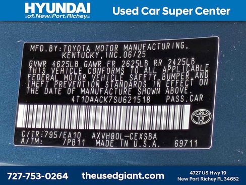 Used 2025 Toyota Camry SE FWD image 37