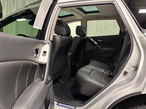 Used 2013 Nissan Murano SL AWD/4WD image 38