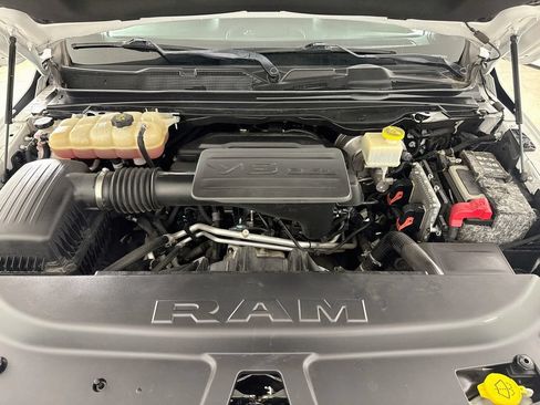 Used 2019 RAM 1500 Big Horn AWD/4WD image 24