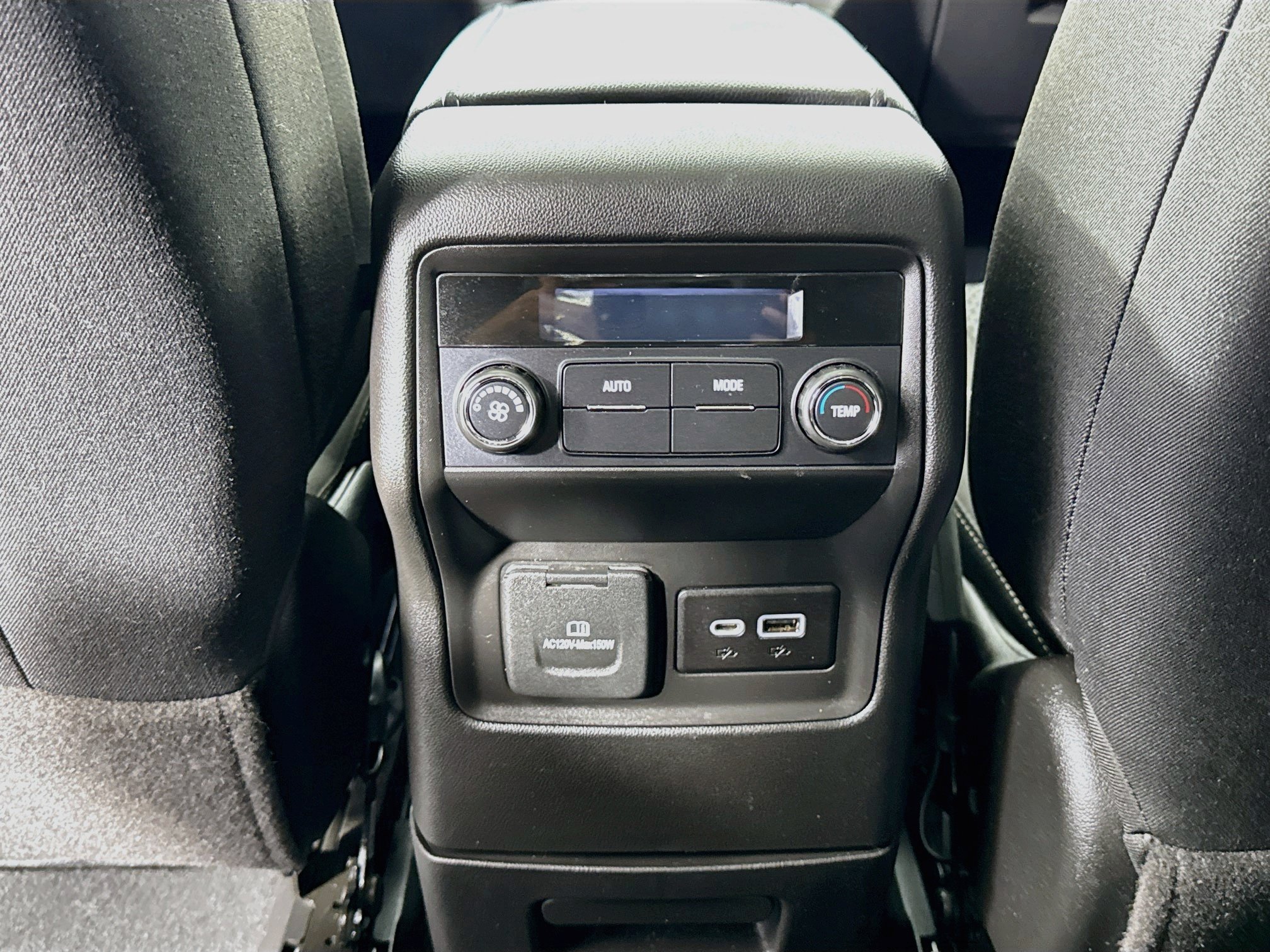Used 2023 GMC Acadia SLE w/ Driver Convenience Package AWD/4WD image 28