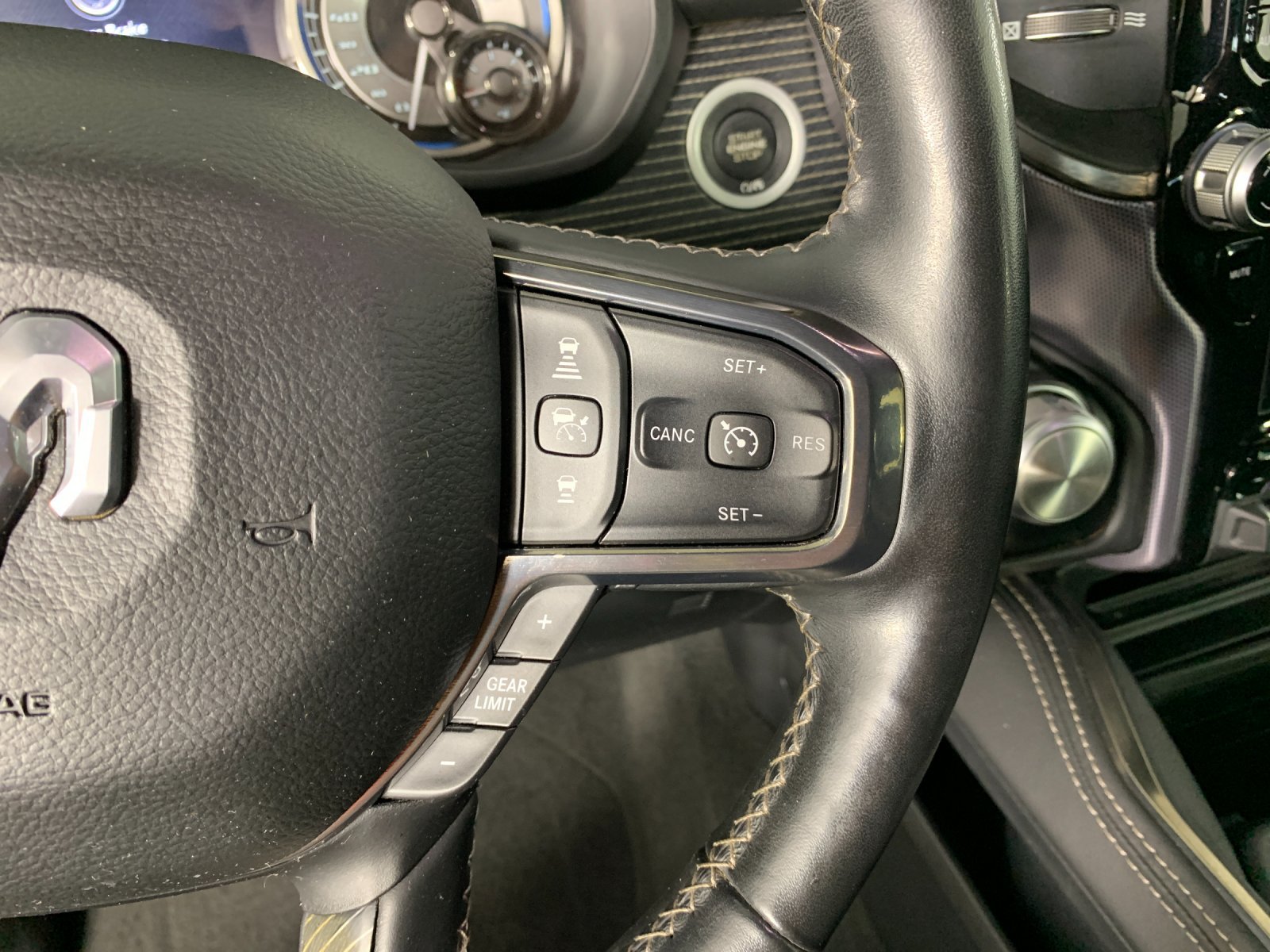 Used 2020 RAM 1500 Limited AWD/4WD image 18