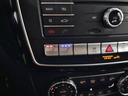 Used 2017 Mercedes-Benz GLS 550 4MATIC image 40