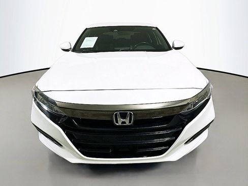 Used 2018 Honda Accord Sport image 2