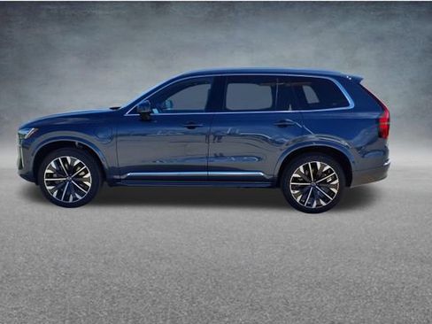 New 2026 Volvo XC90 T8 Plus w/ Protection Package Premier AWD/4WD image 4