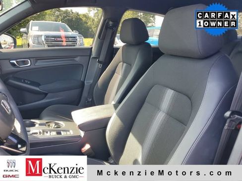 Used 2025 Honda Civic Sport image 5