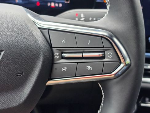 New 2026 Chevrolet Equinox EV LT AWD/4WD image 28
