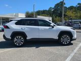Used 2020 Toyota RAV4 XLE Premium image 4