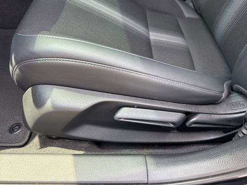 Certified 2025 Honda Civic Sport image 22