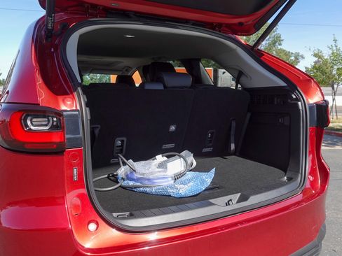 Used 2024 MAZDA CX-90 Plug-In Hybrid w/ Preferred image 24