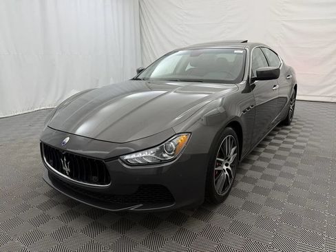Used 2016 Maserati Ghibli S Q4 AWD/4WD image 2