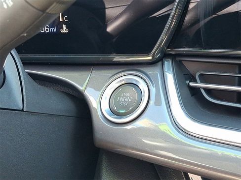 Used 2025 Chevrolet Trax ACTIV w/ Driver Confidence Package image 25