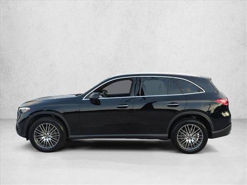 Used 2026 Mercedes-Benz GLC 300 image 9
