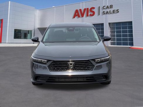 Used 2025 Honda Accord SE image 2
