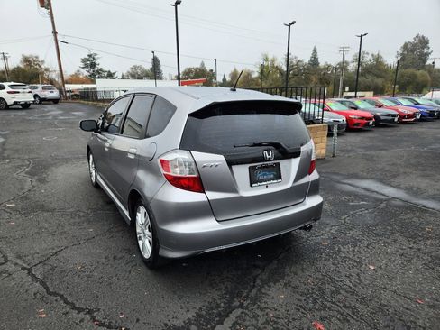Used 2009 Honda Fit Sport image 3