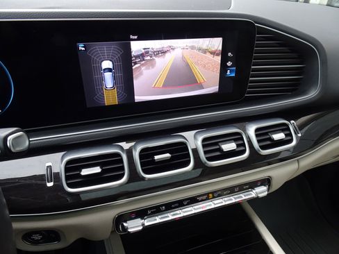 Used 2020 Mercedes-Benz GLE 350 4MATIC image 21