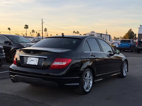 Used 2014 Mercedes-Benz C 250 Sedan image 7