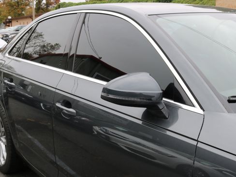 Used 2019 Audi A4 2.0T Premium w/ Convenience Package image 9