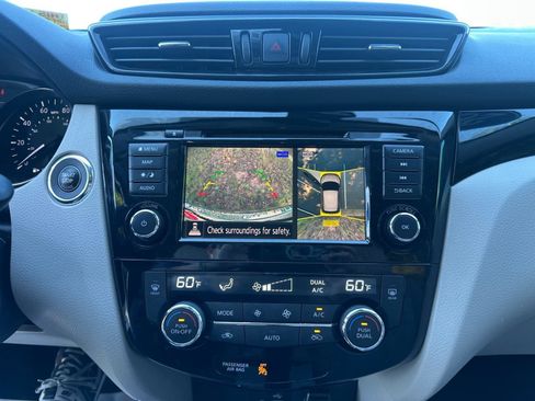 Used 2022 Nissan Rogue Sport SL w/ Premium Package AWD/4WD image 20