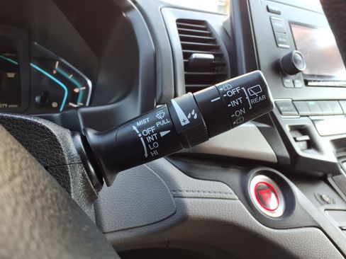Certified 2019 Honda Odyssey LX image 19
