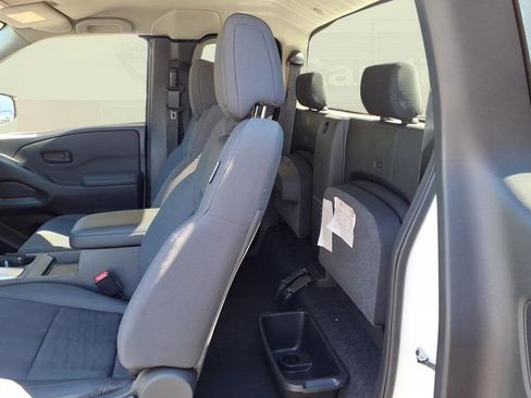 Used 2024 Nissan Frontier S w/ S Utility Package image 4