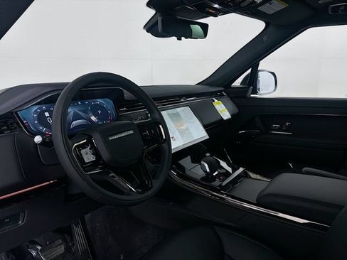 New 2026 Land Rover Range Rover Sport Dynamic SE AWD/4WD image 9
