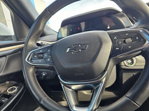 Used 2024 Chevrolet TrailBlazer ACTIV w/ Driver Confidence Package image 16