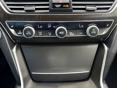 Used 2021 Honda Accord EX-L image 24