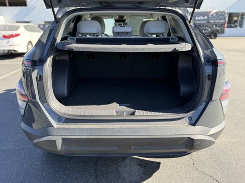Used 2024 Hyundai Kona SEL AWD/4WD image 8
