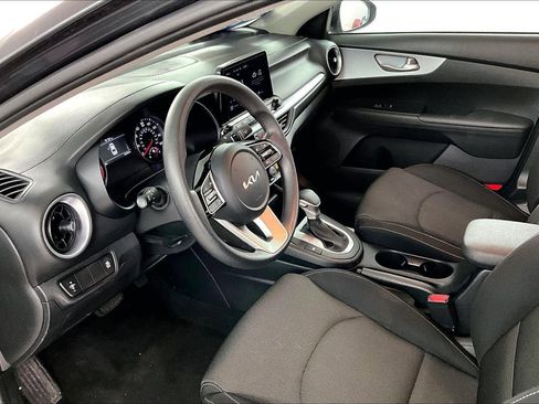 Used 2024 Kia Forte LXS image 16