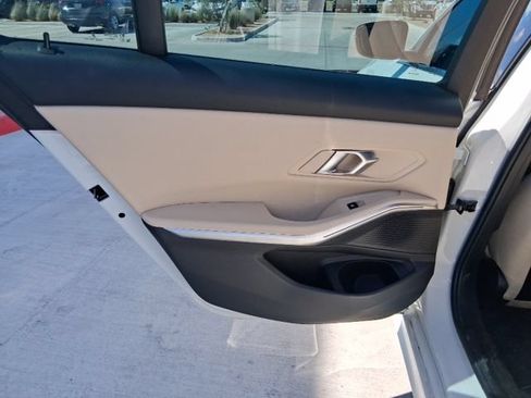 Used 2024 BMW 330i xDrive Sedan w/ Convenience Package AWD/4WD image 15