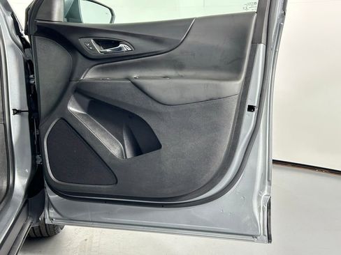 Used 2023 Chevrolet Equinox LT image 9