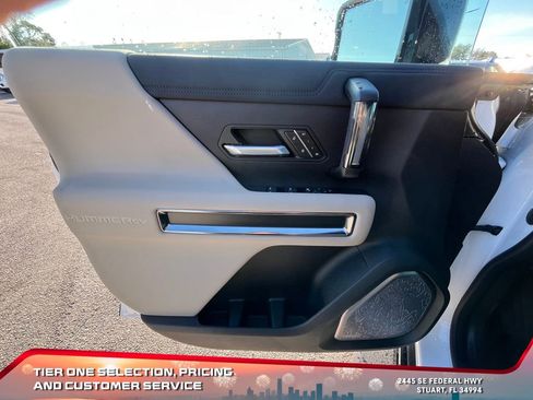 New 2026 GMC Hummer EV SUV image 22