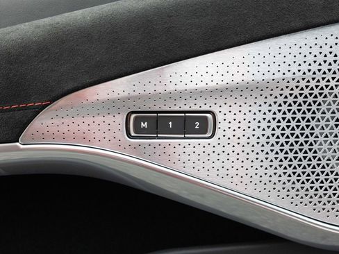 New 2026 Lotus Emira SE image 21